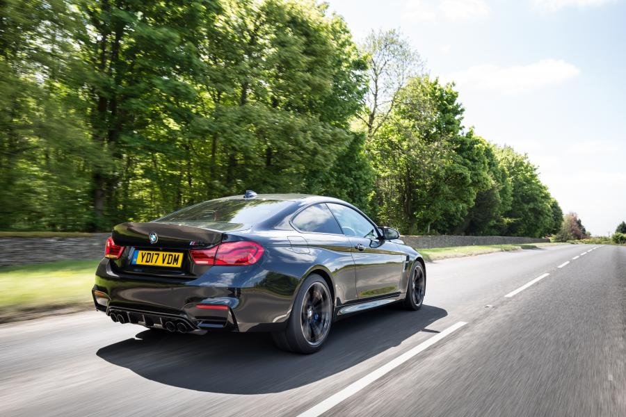  BMW M4 Coupe (F82) 2017 года  (UK) (фото 2 из 26)